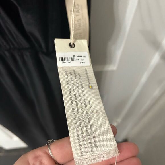 Black velvet Jumpsuit - Picture 2 of 6